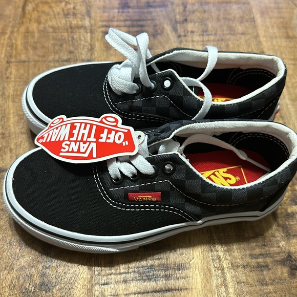 Low Top Vans toddlers size 12.5 - Picture 2 of 6